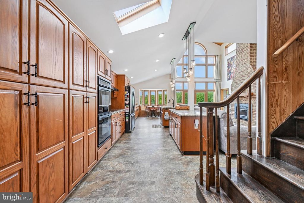 Image 11 of property listing at 17401 MILLTOWN LANDING RD, Brandywine, MD 20613