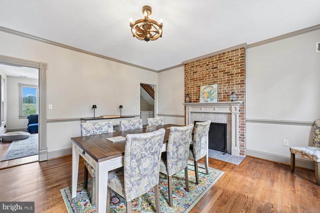Image 21 of property listing at 17401 MILLTOWN LANDING RD, Brandywine, MD 20613