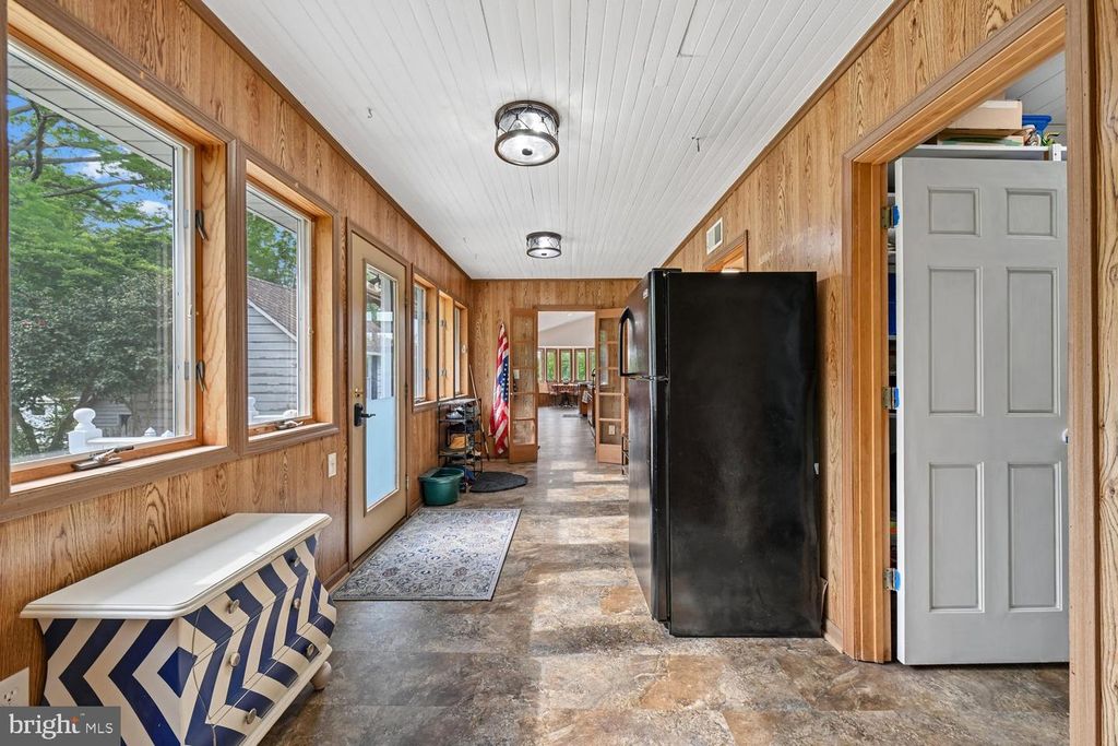 Image 25 of property listing at 17401 MILLTOWN LANDING RD, Brandywine, MD 20613