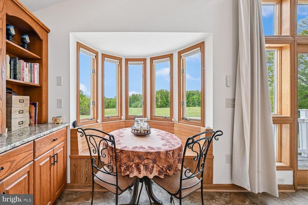 Image 30 of property listing at 17401 MILLTOWN LANDING RD, Brandywine, MD 20613