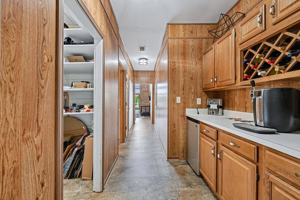 Image 36 of property listing at 17401 MILLTOWN LANDING RD, Brandywine, MD 20613