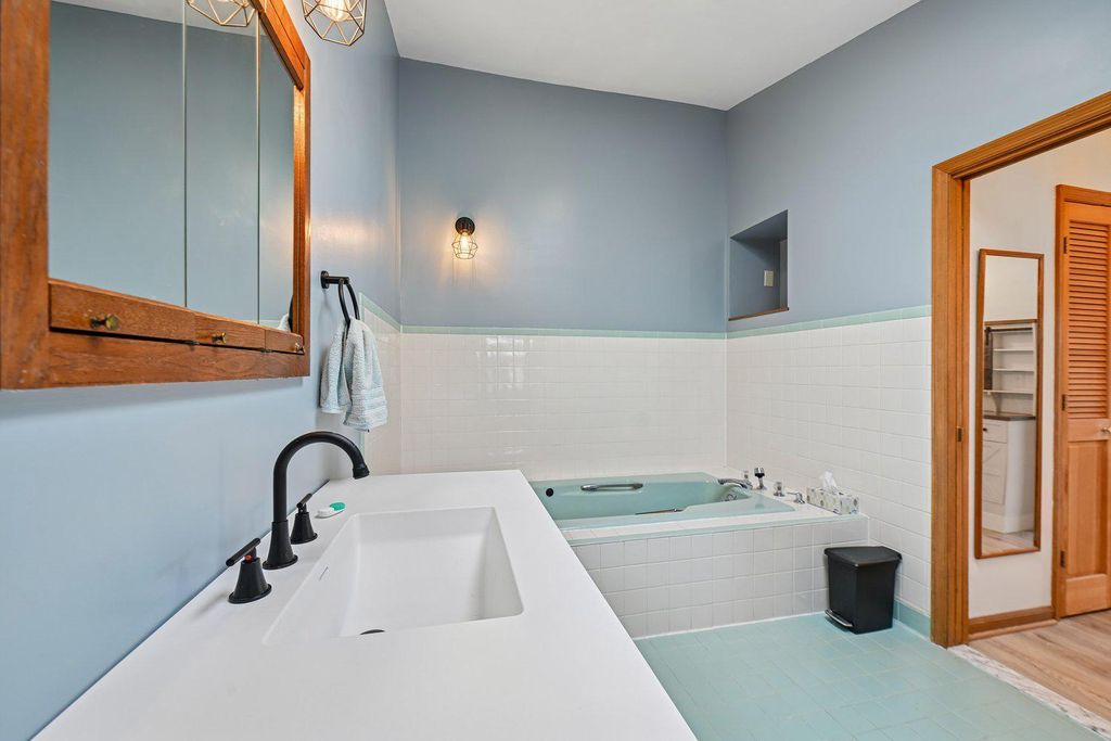 Image 48 of property listing at 17401 MILLTOWN LANDING RD, Brandywine, MD 20613