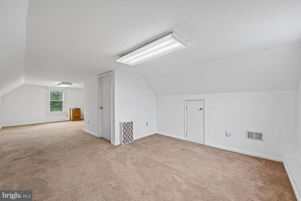 Image 65 of property listing at 17401 MILLTOWN LANDING RD, Brandywine, MD 20613