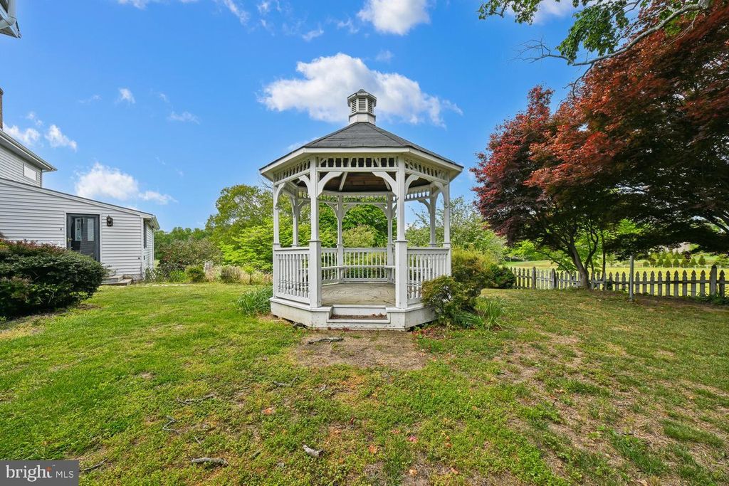 Image 70 of property listing at 17401 MILLTOWN LANDING RD, Brandywine, MD 20613