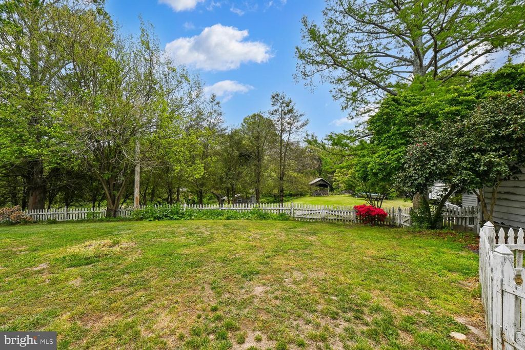 Image 74 of property listing at 17401 MILLTOWN LANDING RD, Brandywine, MD 20613