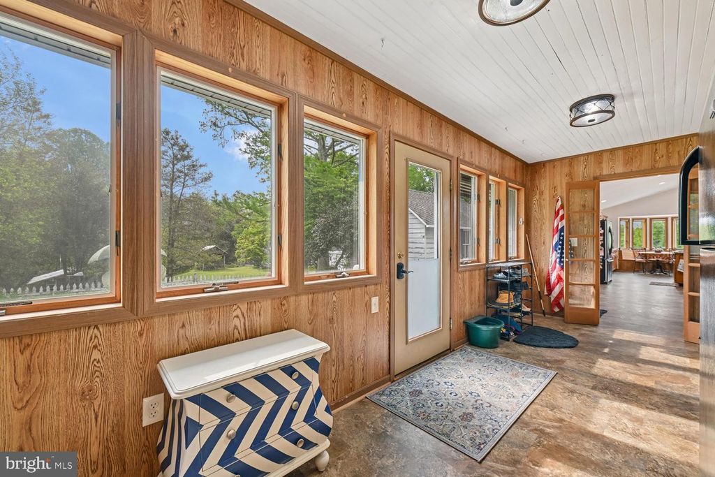 Image 10 of property listing at 17401 MILLTOWN LANDING RD, Brandywine, MD 20613