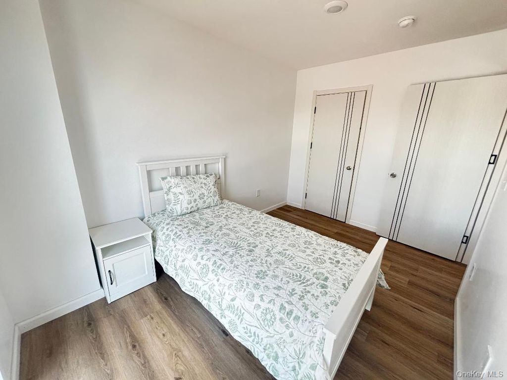 70-25 Queens Boulevard 1F, Woodside, NY 11377 — photo 5