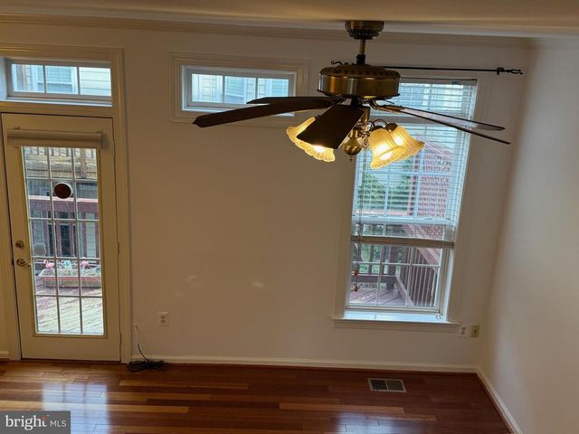 2833 GRACE FOREST PL, Vienna, VA 22180