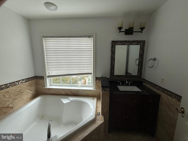 2833 GRACE FOREST PL, Vienna, VA 22180