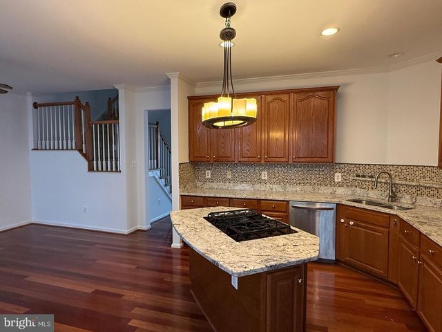 2833 GRACE FOREST PL, Vienna, VA 22180