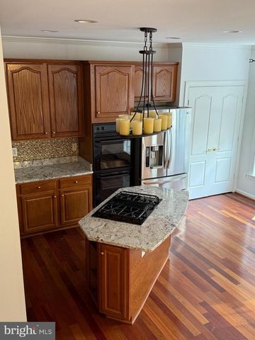 2833 GRACE FOREST PL, Vienna, VA 22180