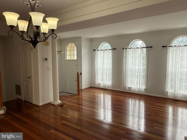 2833 GRACE FOREST PL, Vienna, VA 22180