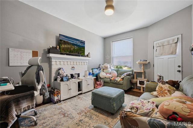 5244 Neosho Street, St Louis, MO 63109