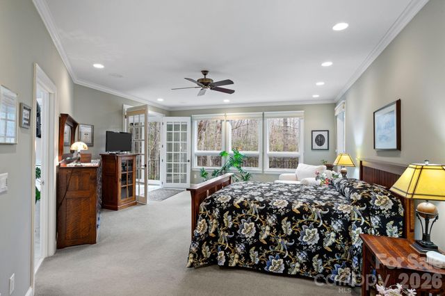 175 Overlook Drive, Flat Rock, NC 28731