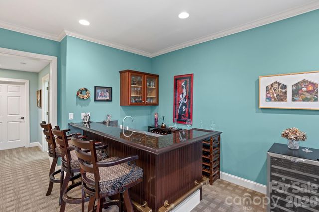 175 Overlook Drive, Flat Rock, NC 28731