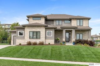 12208 Slayton Street, Papillion, NE 68046