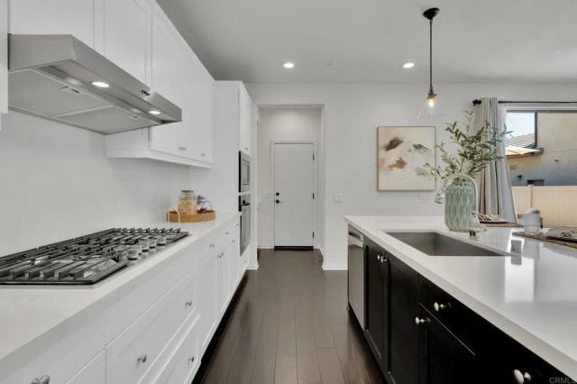 21445 Trail Ridge Drive, Escondido, CA 92029