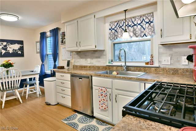 6389 Tara Drive, Youngstown, OH 44514