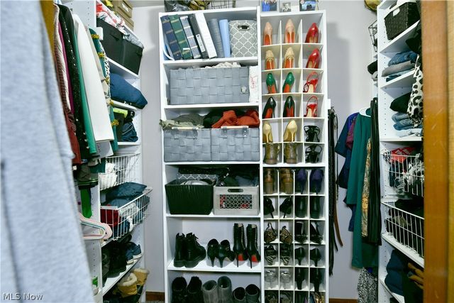 6389 Tara Drive, Youngstown, OH 44514