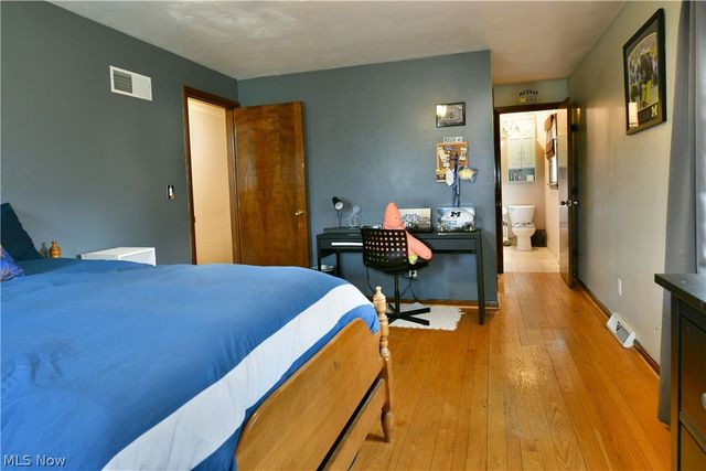 6389 Tara Drive, Youngstown, OH 44514