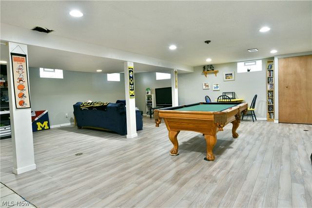 6389 Tara Drive, Youngstown, OH 44514