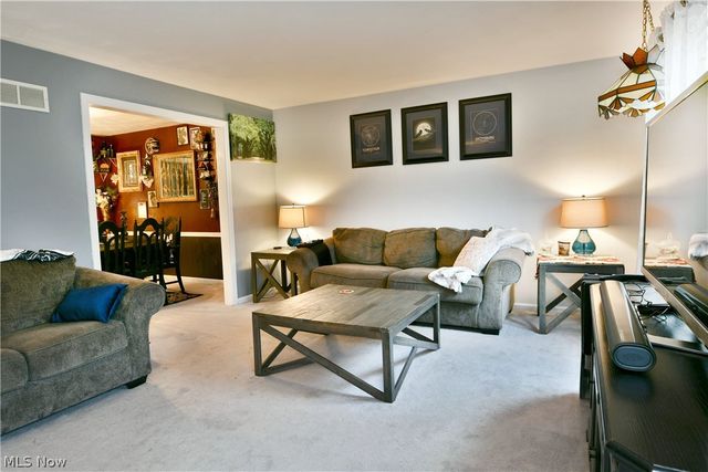 6389 Tara Drive, Youngstown, OH 44514