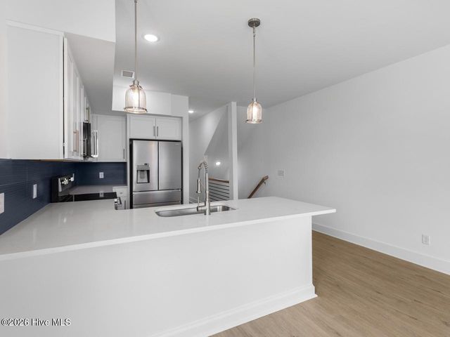706 S Carolina Avenue 2, Carolina Beach, NC 28428