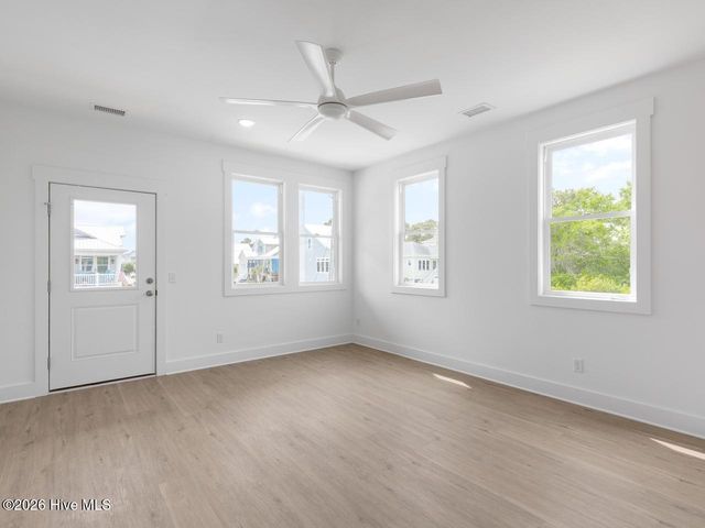 706 S Carolina Avenue 2, Carolina Beach, NC 28428