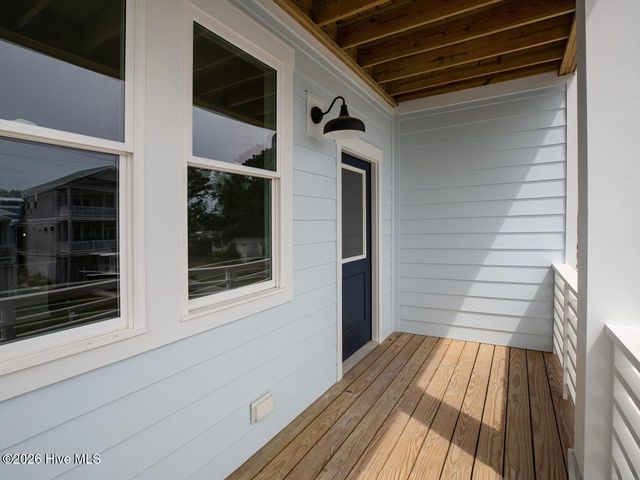 706 S Carolina Avenue 2, Carolina Beach, NC 28428