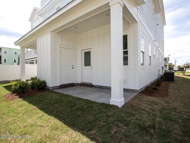 706 S Carolina Avenue 2, Carolina Beach, NC 28428