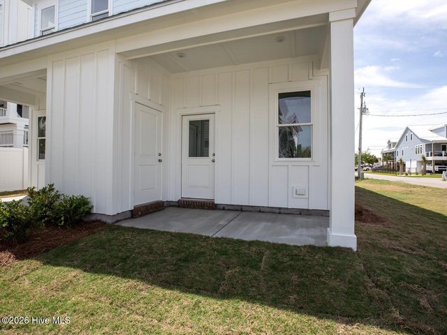 706 S Carolina Avenue 2, Carolina Beach, NC 28428