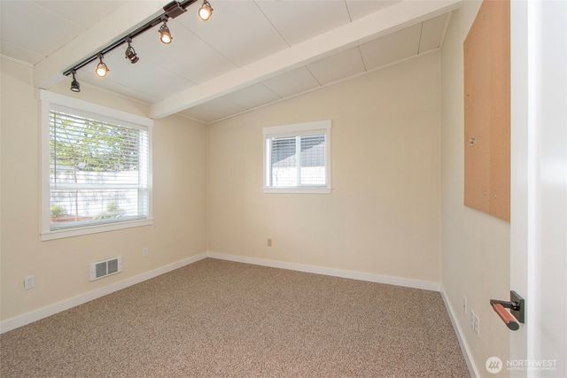 405 W Bell Street, Sequim, WA 98382