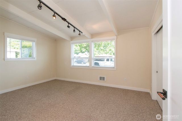 405 W Bell Street, Sequim, WA 98382