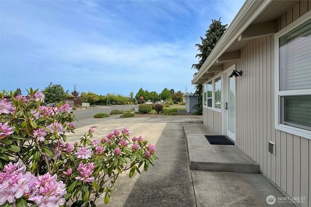 405 W Bell Street, Sequim, WA 98382
