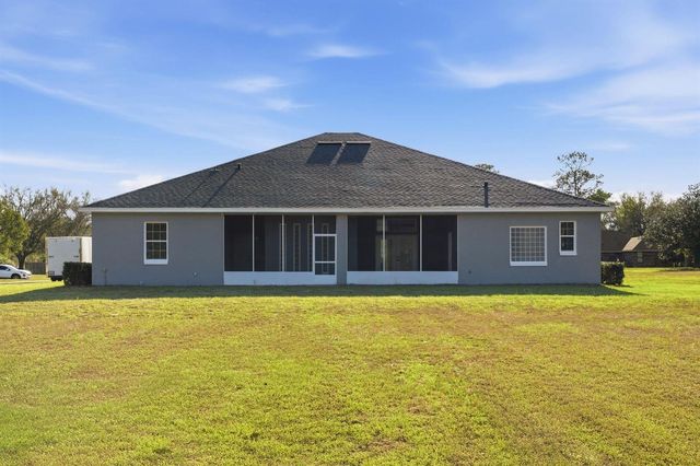 4873 NE 64th Avenue, Silver Springs, FL 34488