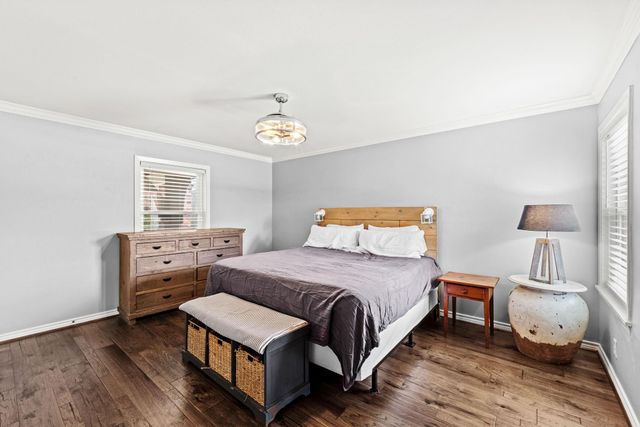 5150 Grape Street, Houston, TX 77096