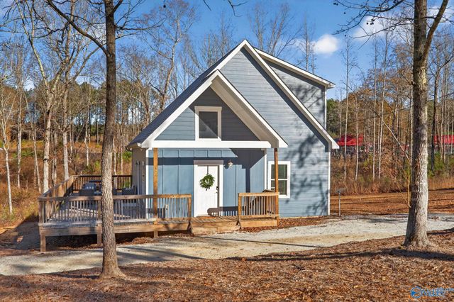 124 Jessica Drive, Wedowee, AL 36278