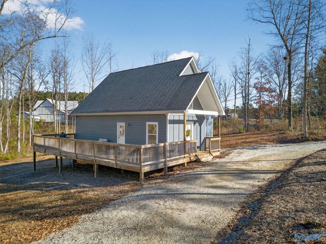 124 Jessica Drive, Wedowee, AL 36278