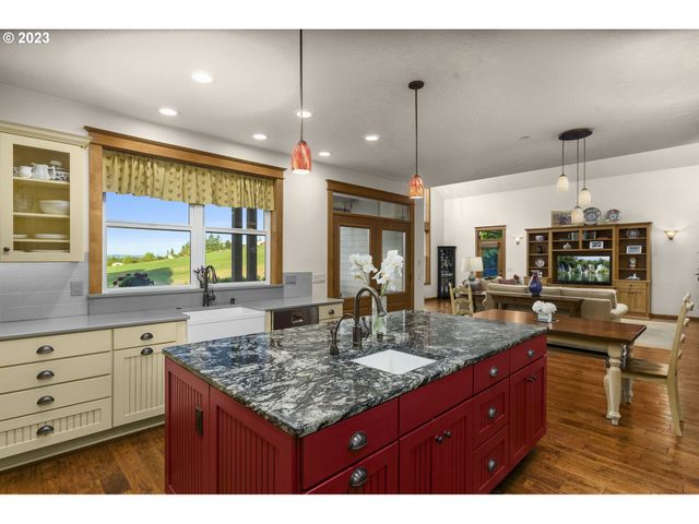 4185 Sw LAFOLLETT Rd, Cornelius, OR 97113