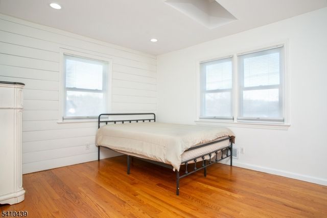 80 Lessing Rd, West Orange Twp., NJ 07052