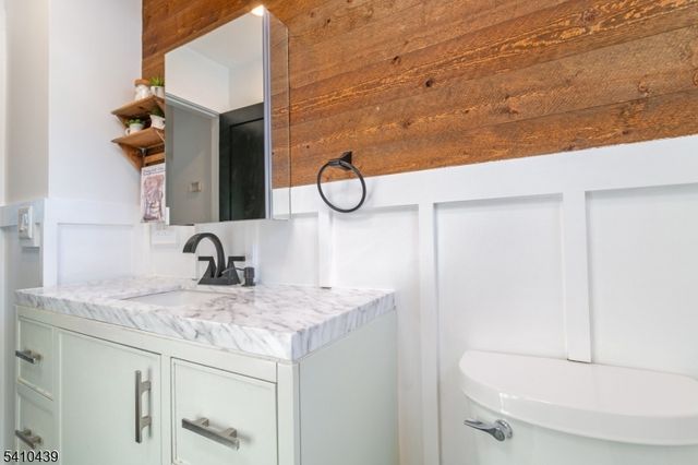 80 Lessing Rd, West Orange Twp., NJ 07052