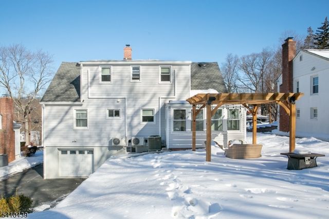 80 Lessing Rd, West Orange Twp., NJ 07052