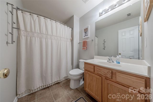 124 Clydesdale Court, Matthews, NC 28104