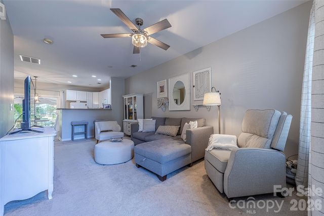 124 Clydesdale Court, Matthews, NC 28104