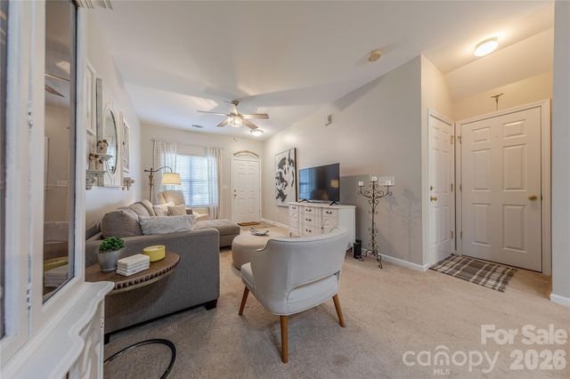 124 Clydesdale Court, Matthews, NC 28104