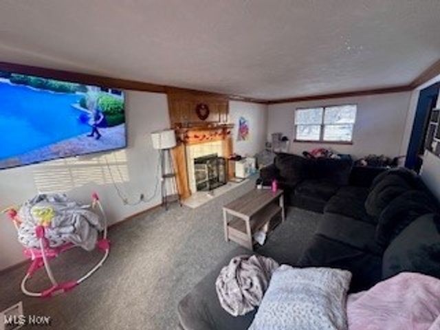 456 Weatherstone Drive, Wadsworth, OH 44281