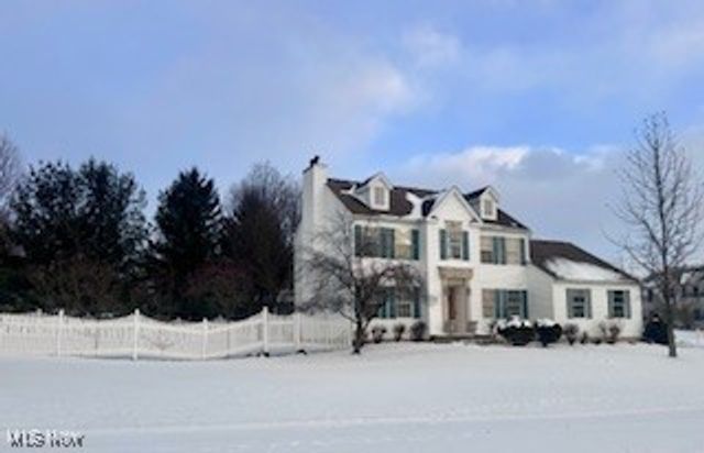 456 Weatherstone Drive, Wadsworth, OH 44281