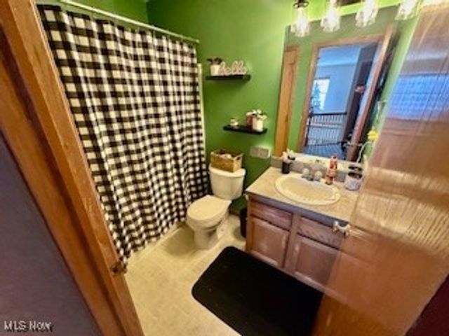 456 Weatherstone Drive, Wadsworth, OH 44281