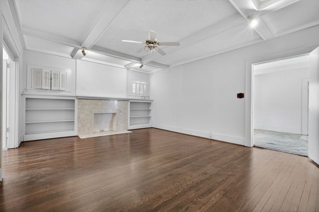 916-B E Hubbard Street, Mineral Wells, TX 76067