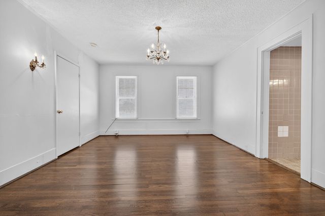 916-B E Hubbard Street, Mineral Wells, TX 76067
